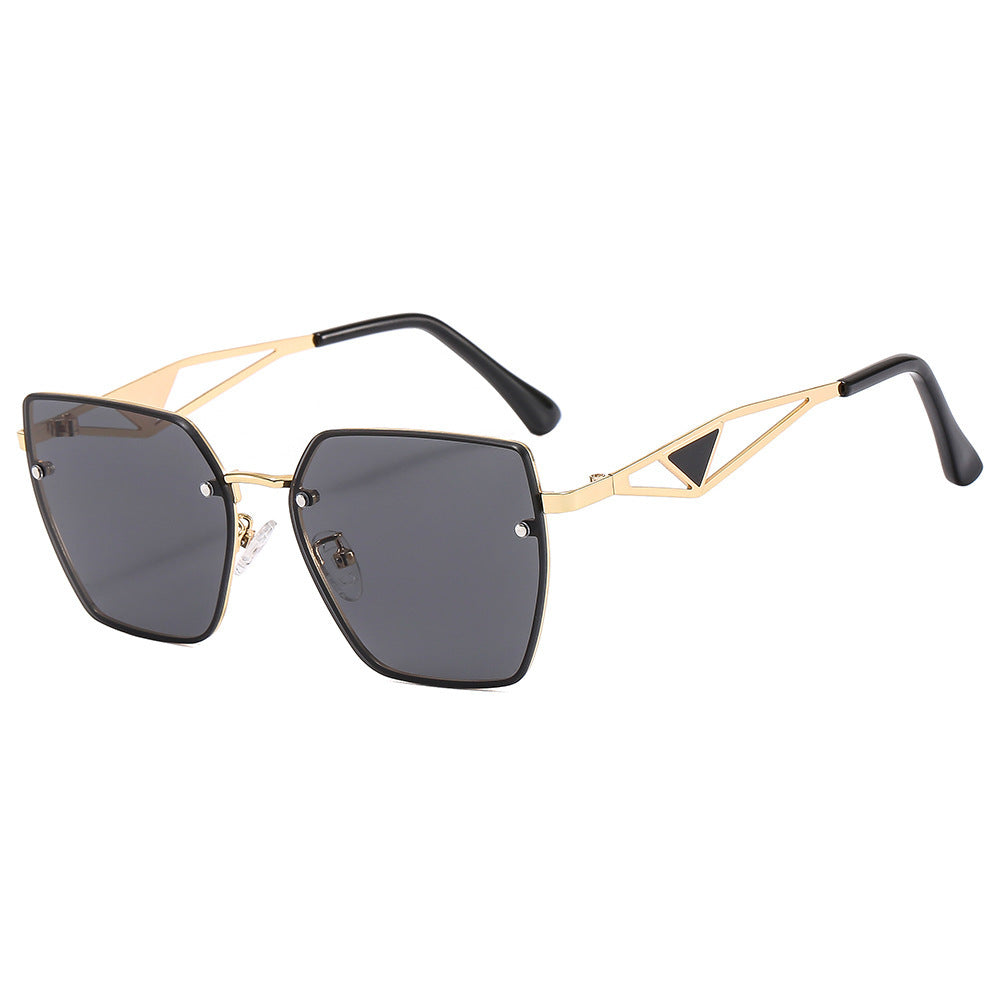 Women's geometric sunglasses with intricate design Bowlift