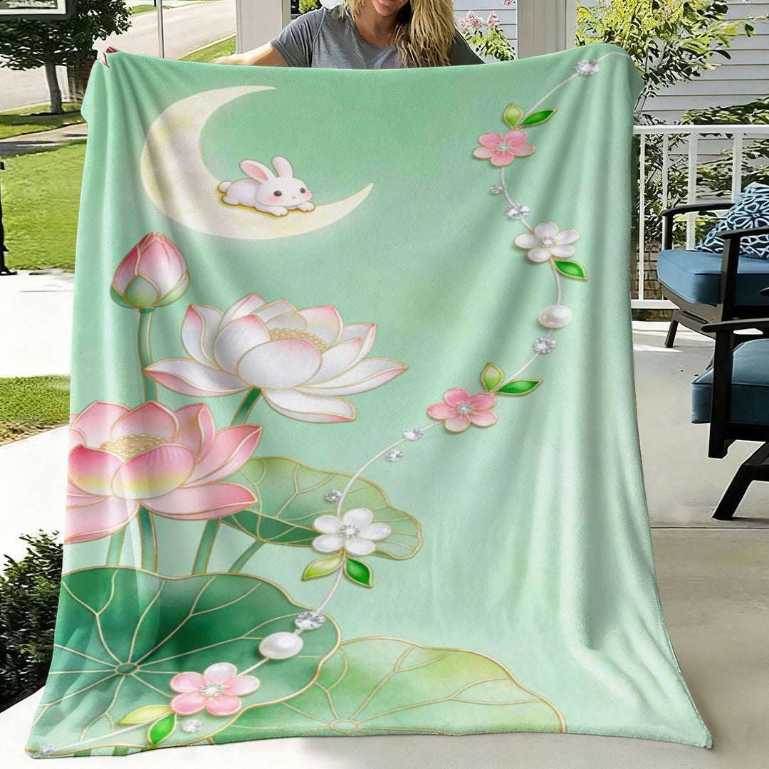 Elegant Floral Print Fleece Blanket