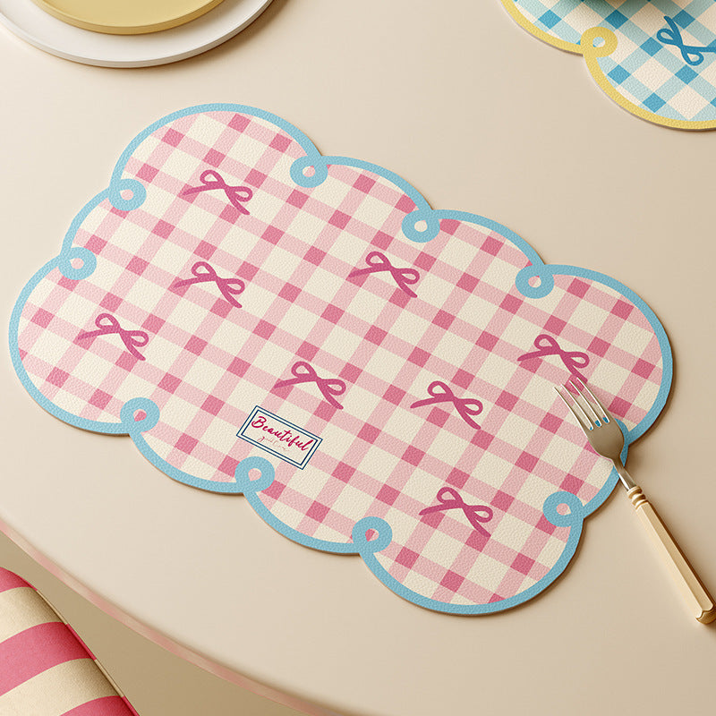 Stylish Scalloped Kitchen Mat
