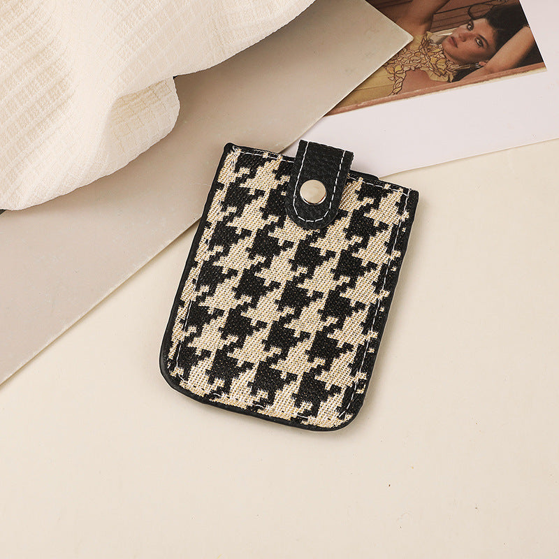 Elegant Textured Cardholder Bowlift