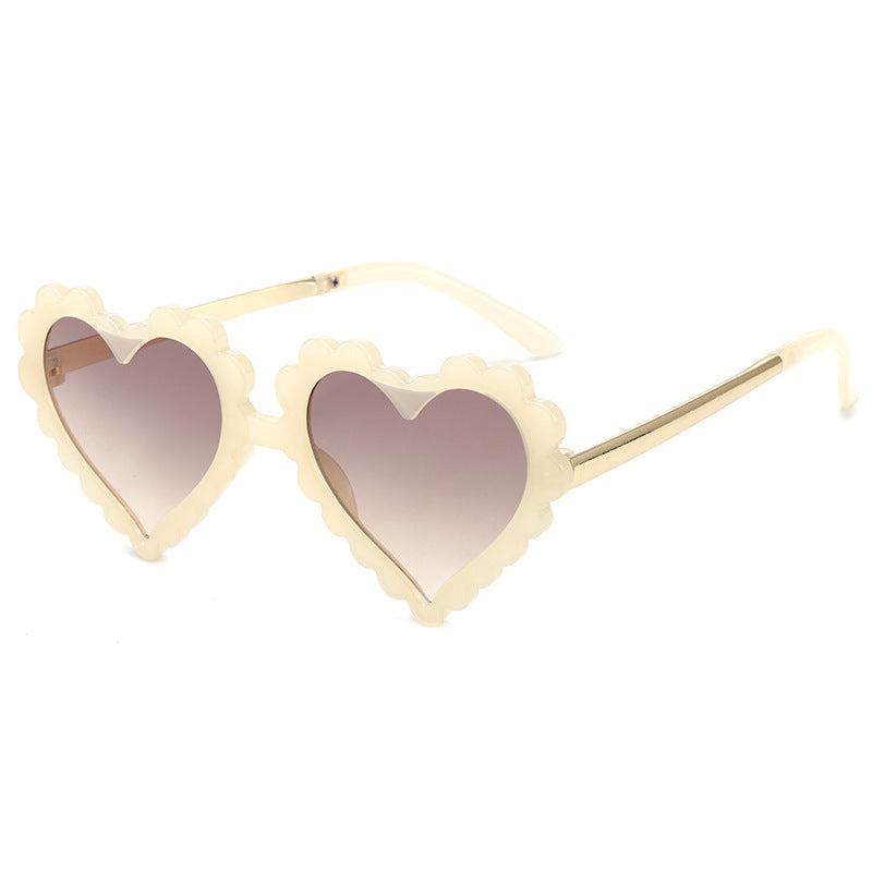 Women Heart Shaped Fashion Sunglasses Bowlift