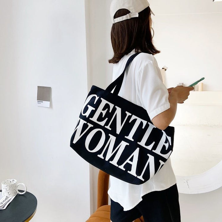 Fashionable cotton bag with striking lettering Bowlift