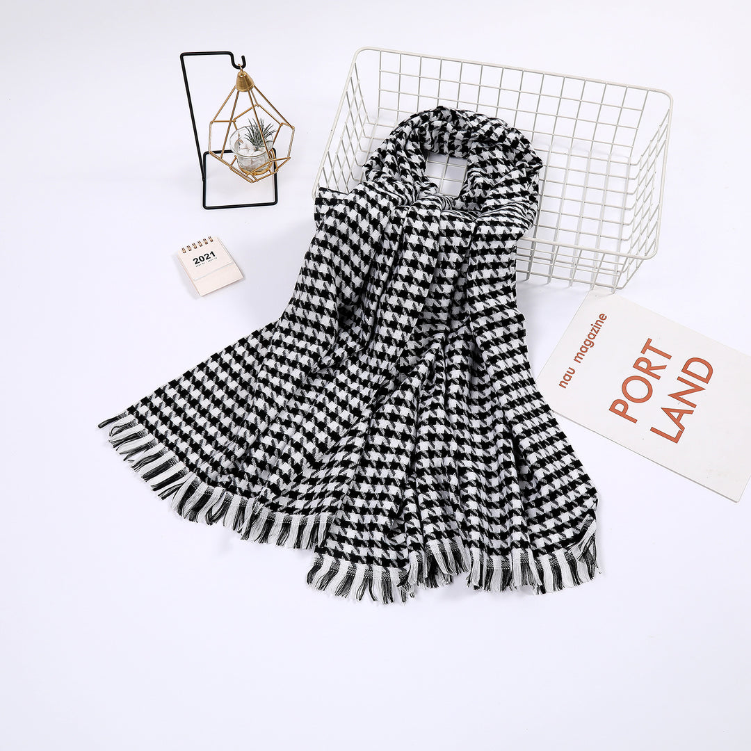 Ladies elegant scarf with houndstooth pattern Bowlift