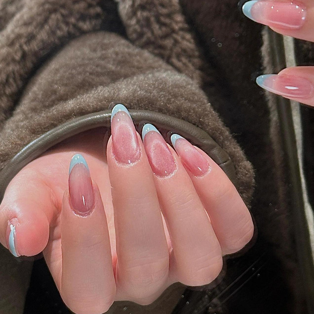 Artificial nails with elegant tip design Bowlift