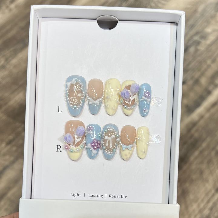 Floral Art Press-On Nail Tips Bowlift