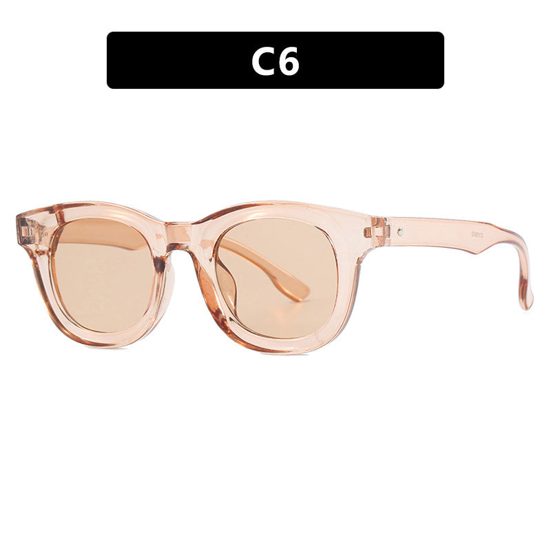 Women's trendy oversized sunglasses with distinctive design Bowlift