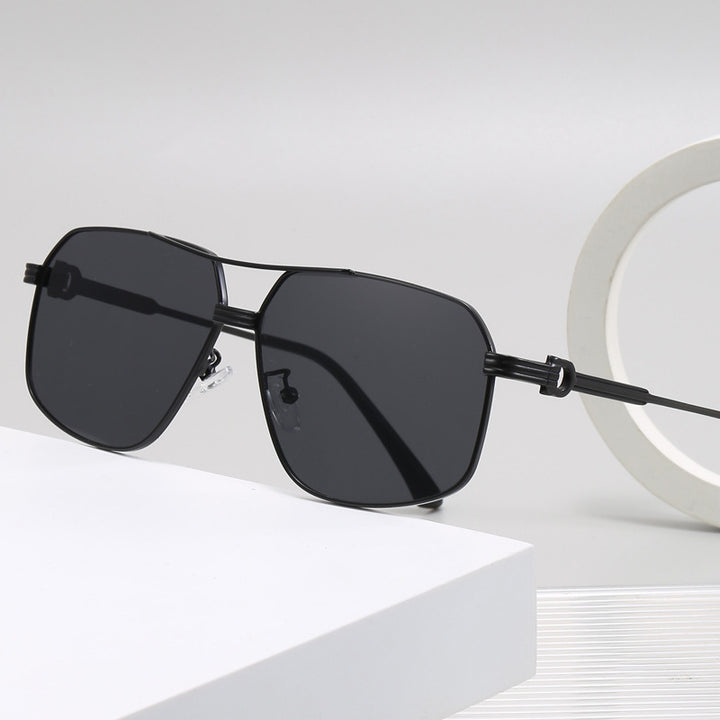 Women's stylish oversized sunglasses with diamond-shaped frame Bowlift