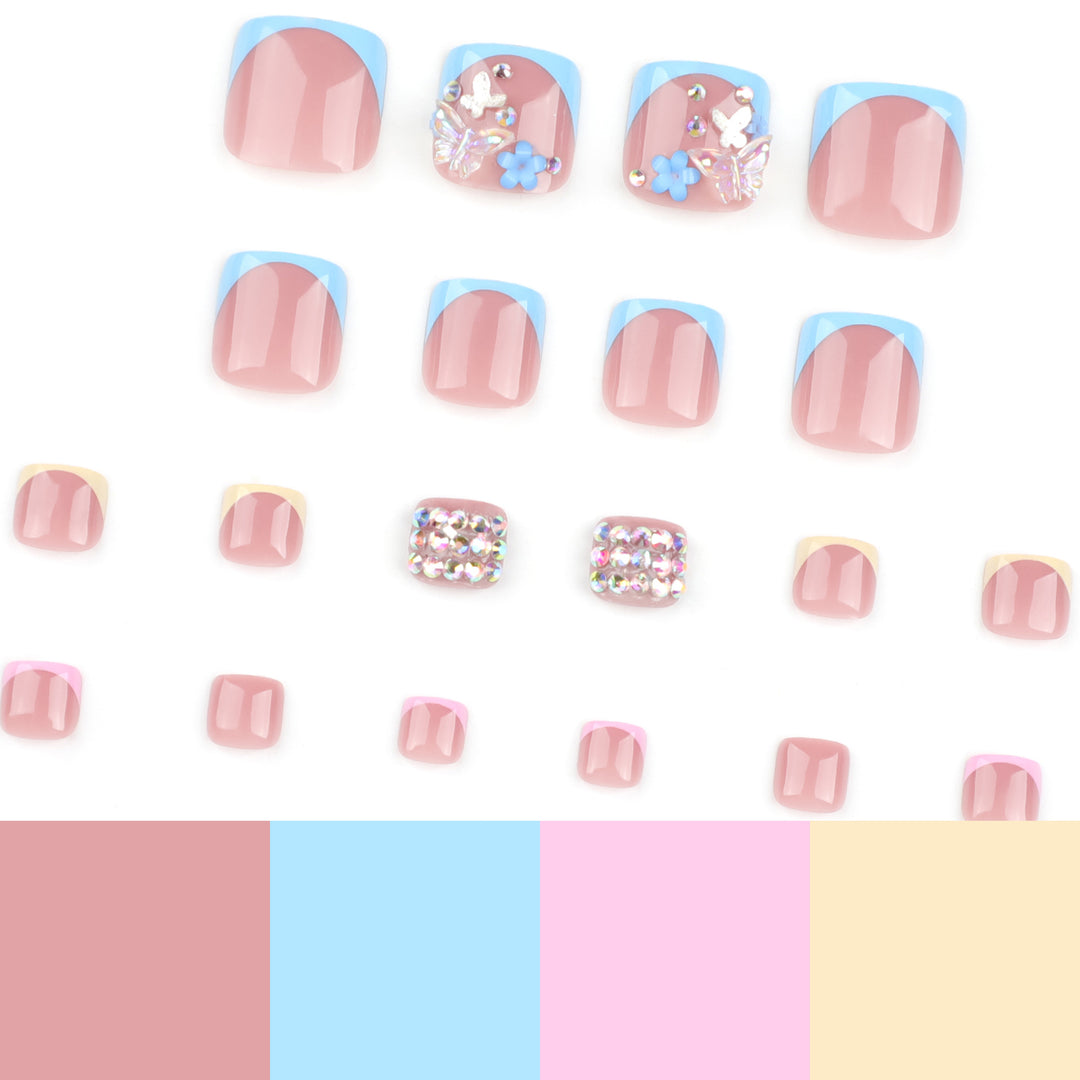 Artful toenail art with glitter and flower motifs Bowlift