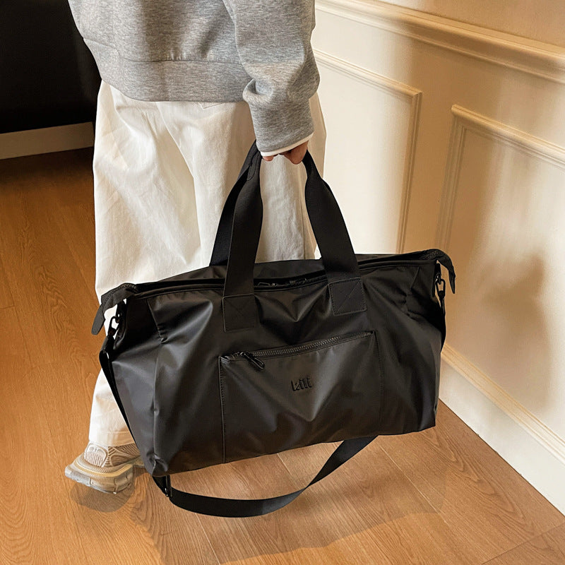 Sporty Travel Bag with Multifunctional Compartment System Bowlift
