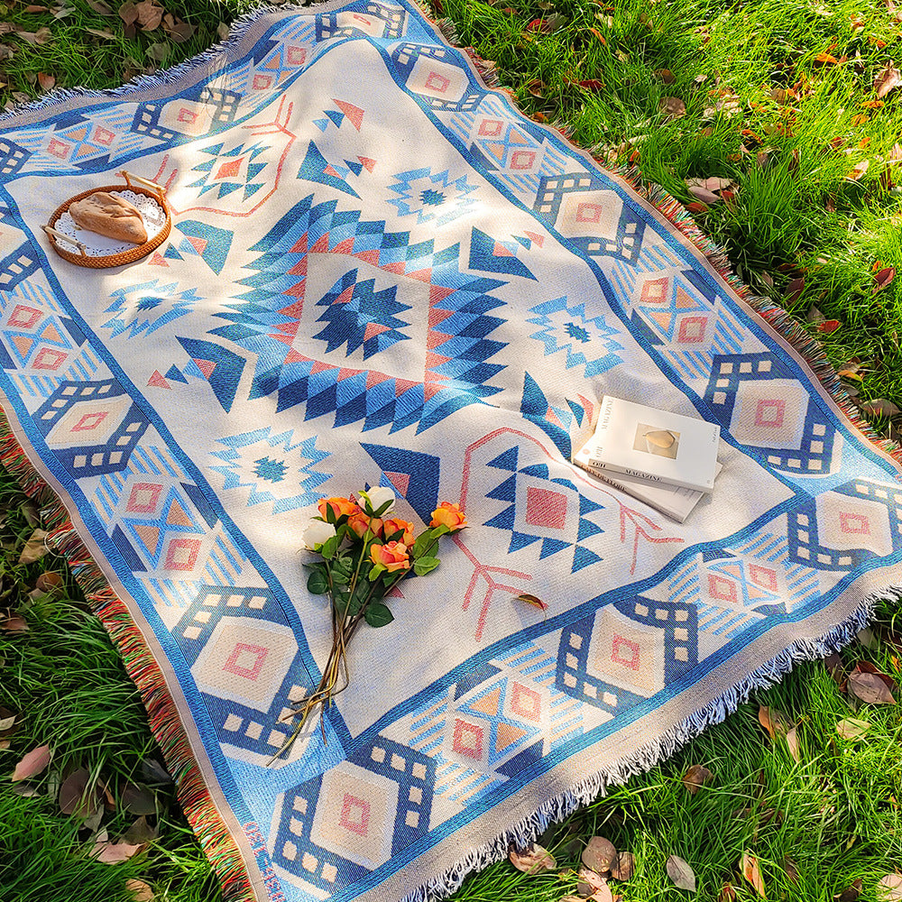 Artistic Geometric Throw Blanket