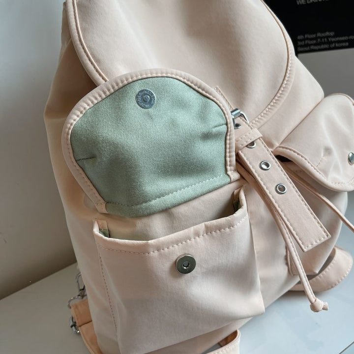 Fashionable Backpack Bowlift