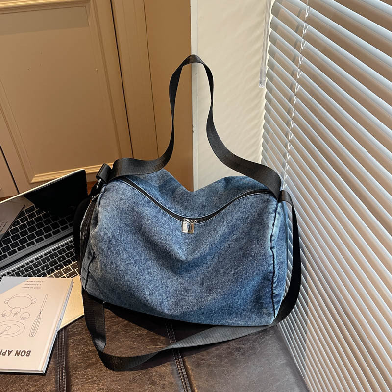 Stylish Canvas Duffle Bag