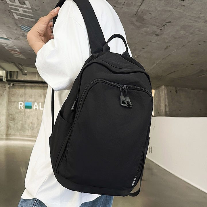 City backpack with versatile compartments and breathable carrying system Bowlift