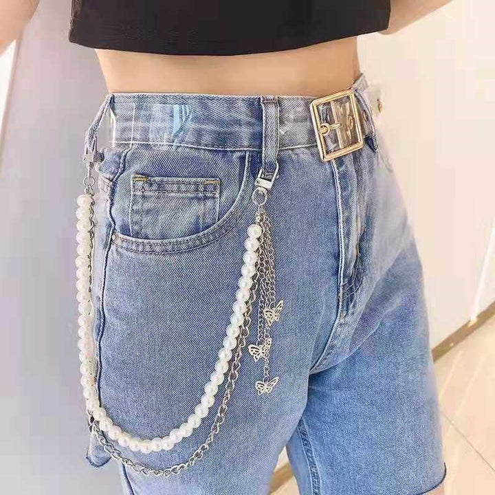 Fashionable belt with pearl and chain pendants Bowlift