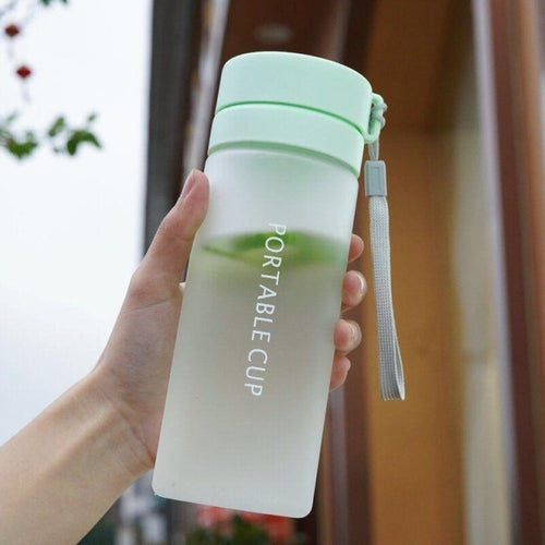Women's Water Bottle Bowlift