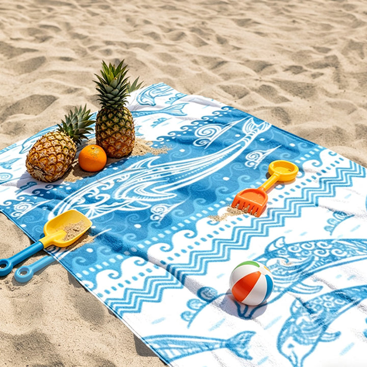 Beach towel with vibrant floral pattern and skin-friendly material Bowlift