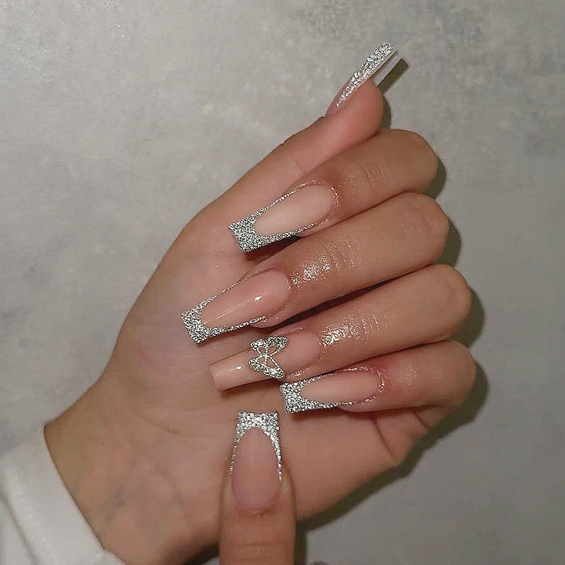 Elegant Silver Glitter Press-On Nail Set Bowlift