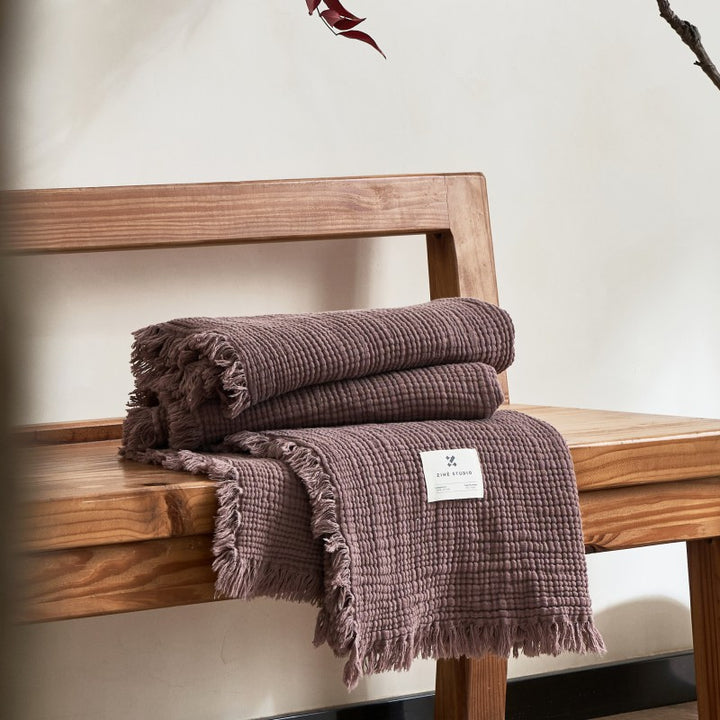 Women’s high-quality and luxurious waffle texture plaid blanket Bowlift