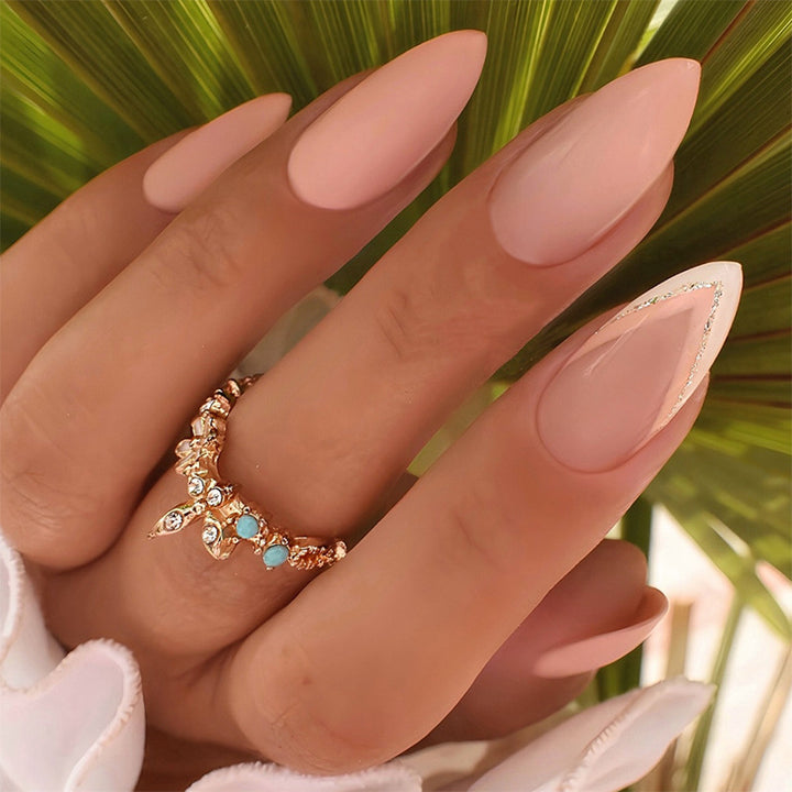 Elegant Stiletto Press-On Nail Set with Dazzling Gem Accents Bowlift