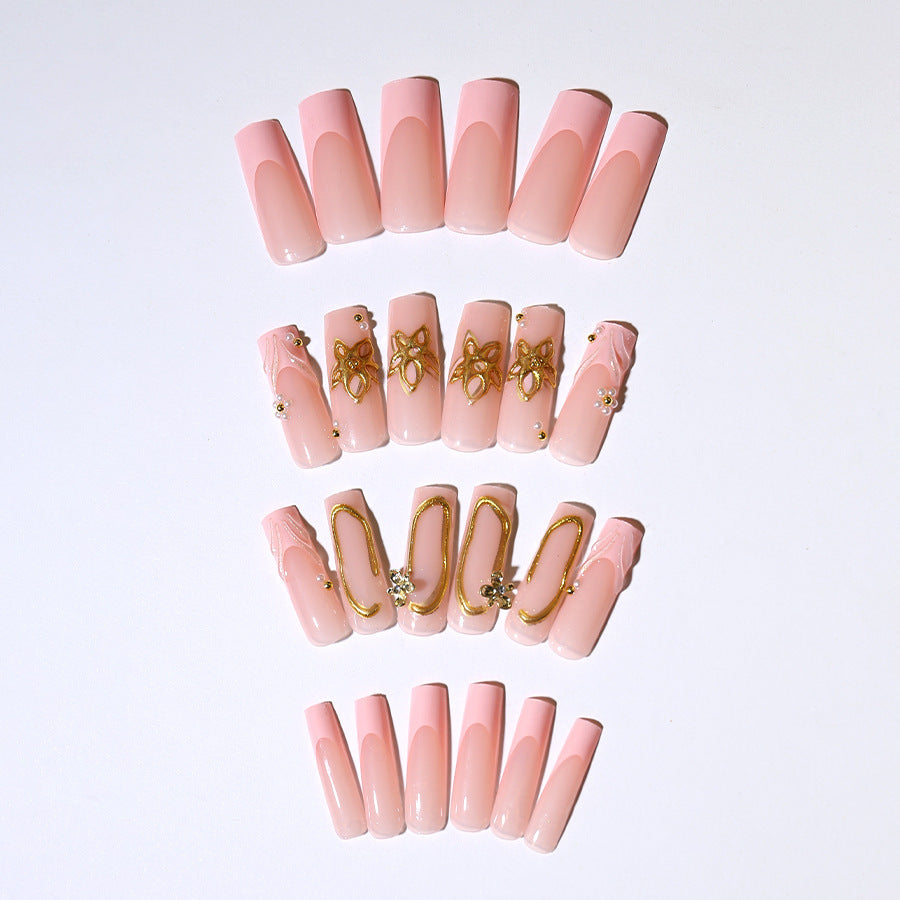 Elegant Artificial Nail Tips with Gold Accents Bowlift