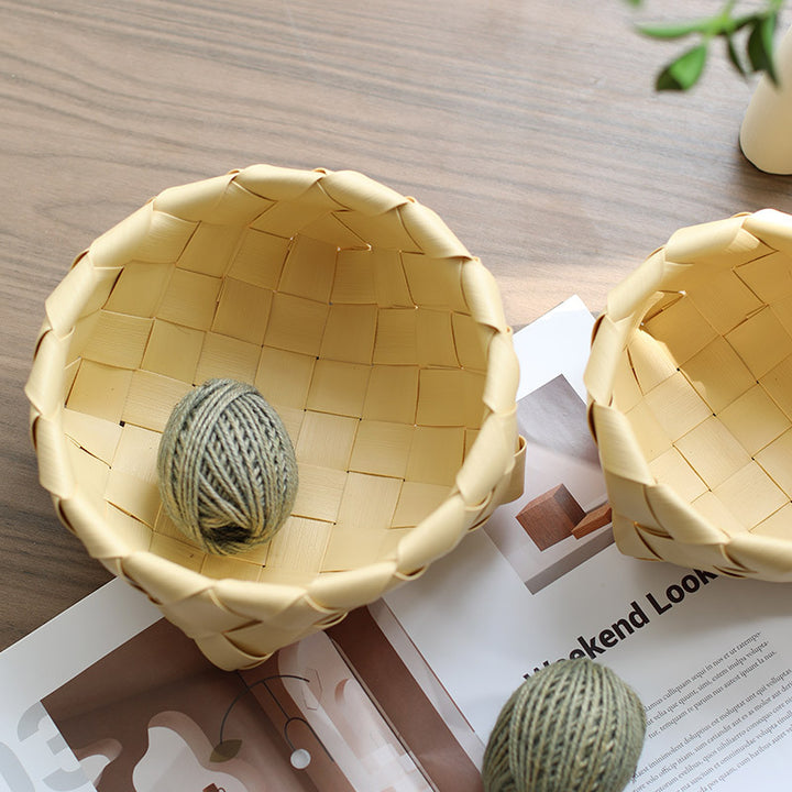 Unisex Handwoven Basket with Elegant Design Bowlift