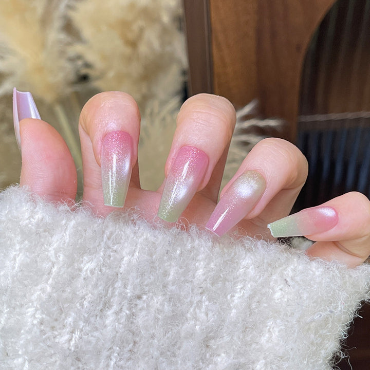 Ombre Press-On Nails with Glitter Finish Bowlift