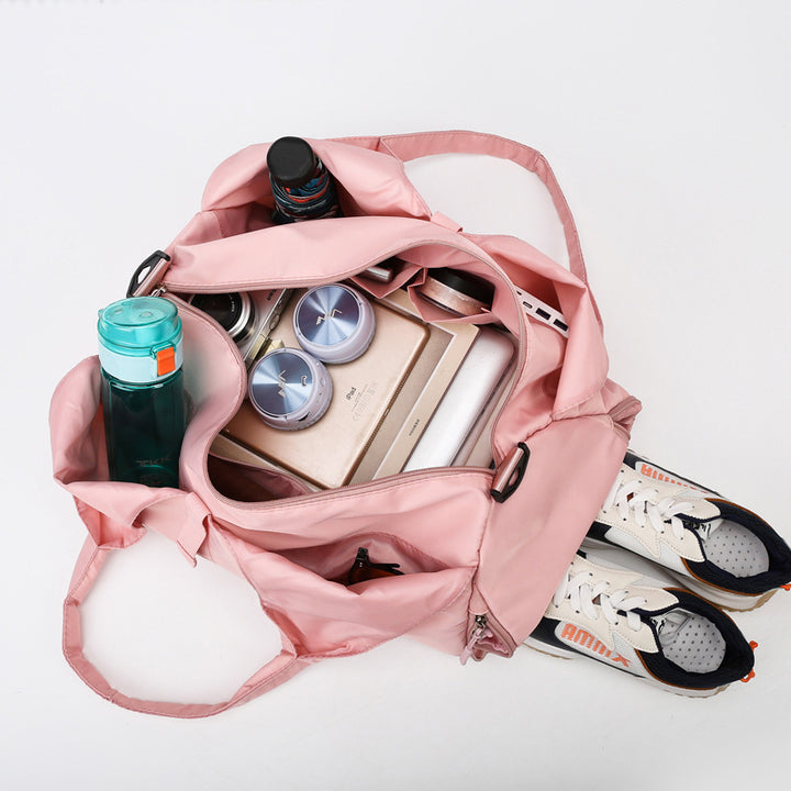 Sporty Weekend Bag With Ergonomic Carrying Handle And Versatile Compartment Setup Bowlift