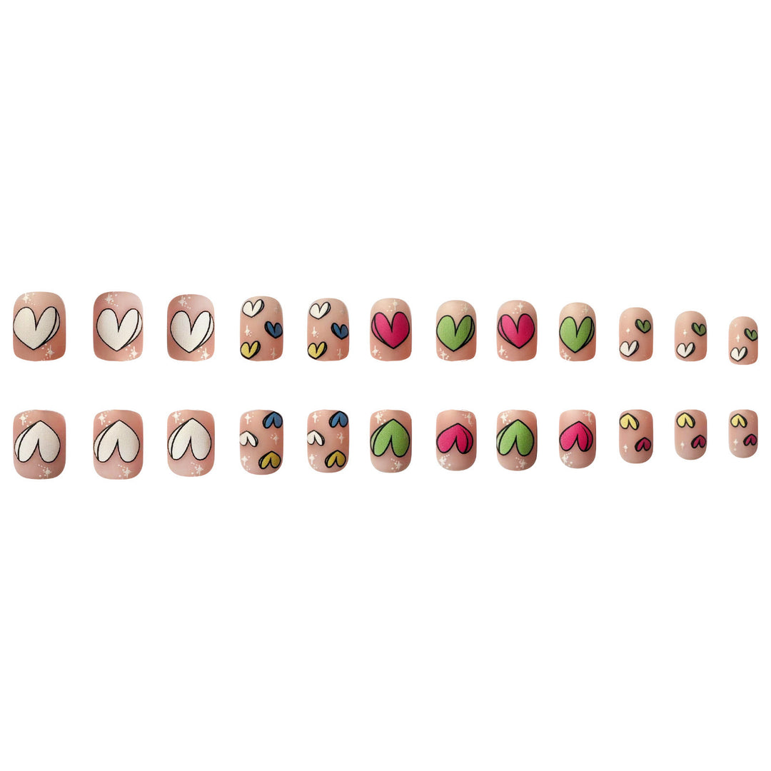 Artificial nail set with playful heart patterns Bowlift