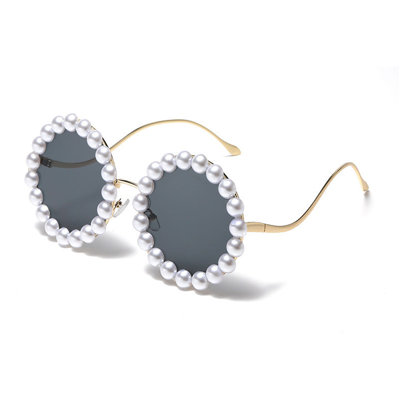 Women elegant oversized sunglasses with stylish transparent frame Bowlift