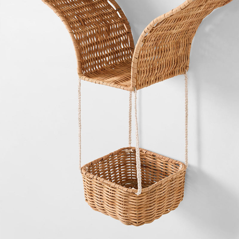 Wall shelf in hot air balloon design Bowlift