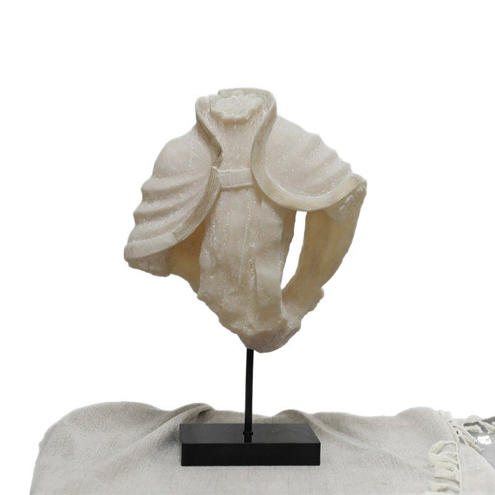 Elegant Horse Head Sculpture