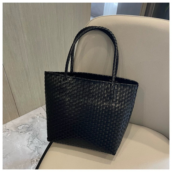 Handmade Tote Bag Made of Woven Material Bowlift
