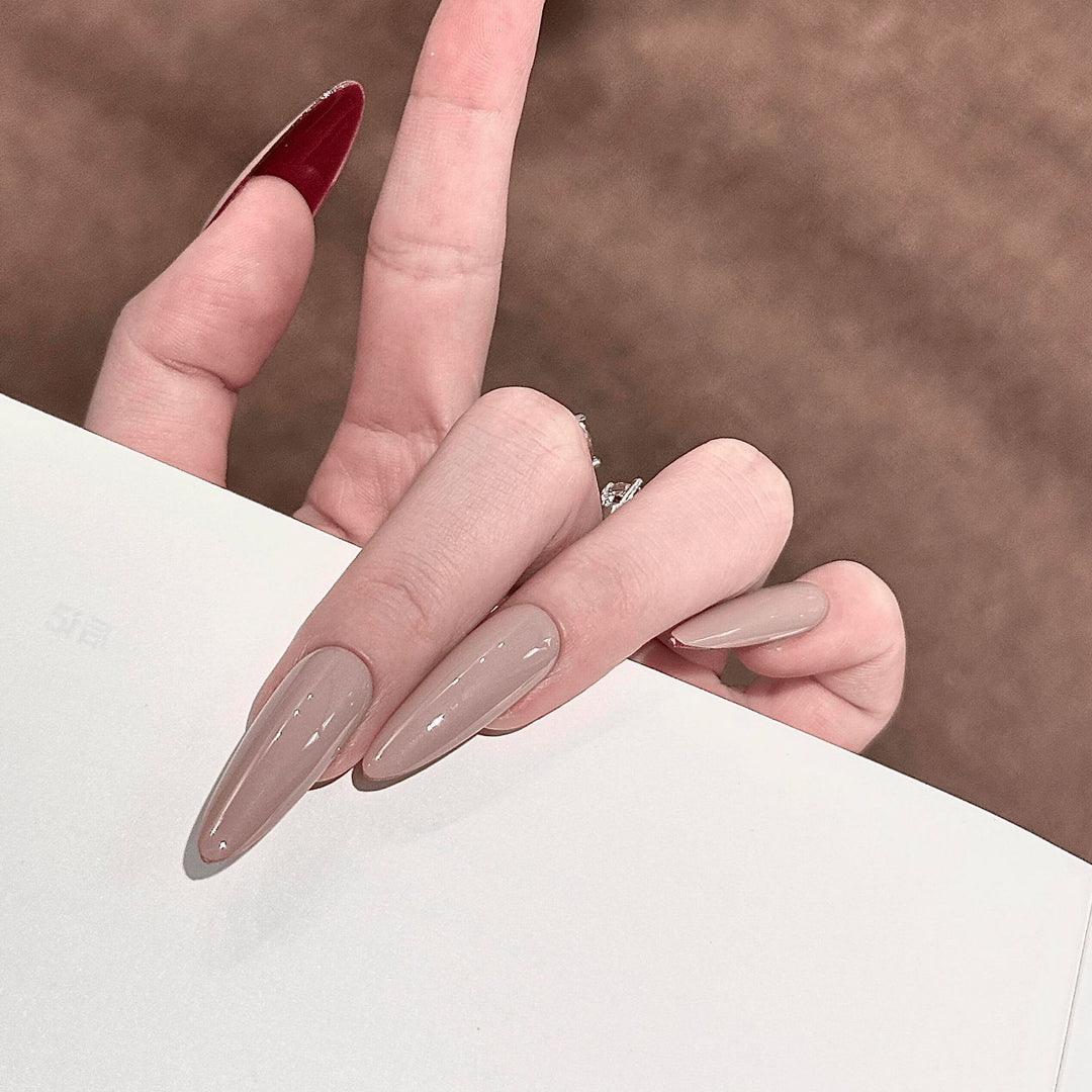 Elegant Nail Tips Bowlift