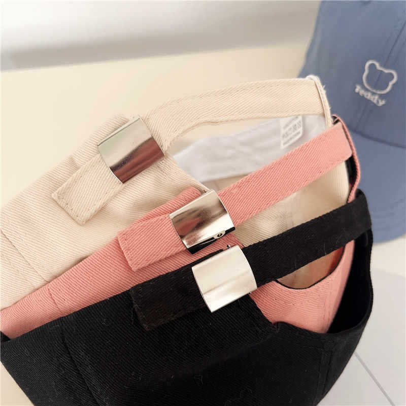 Women's Playful Teddy Bear Embroidered Baseball Cap Bowlift