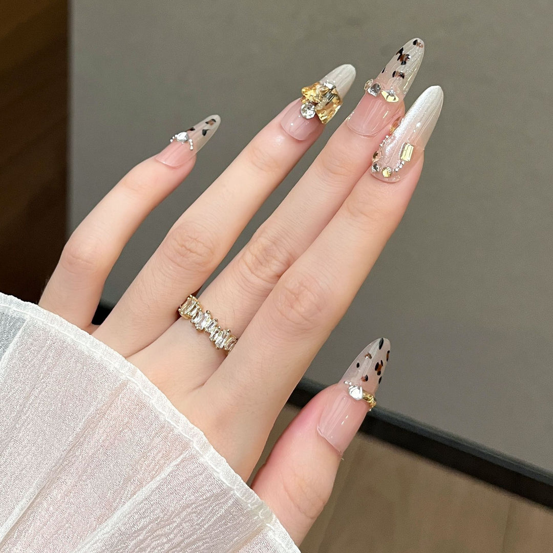 Decorative Press-On Nail Extensions with Gem Accents Bowlift