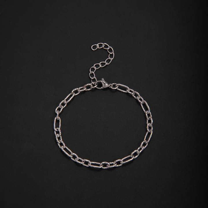 Interlaced Metal Link Bracelet Bowlift