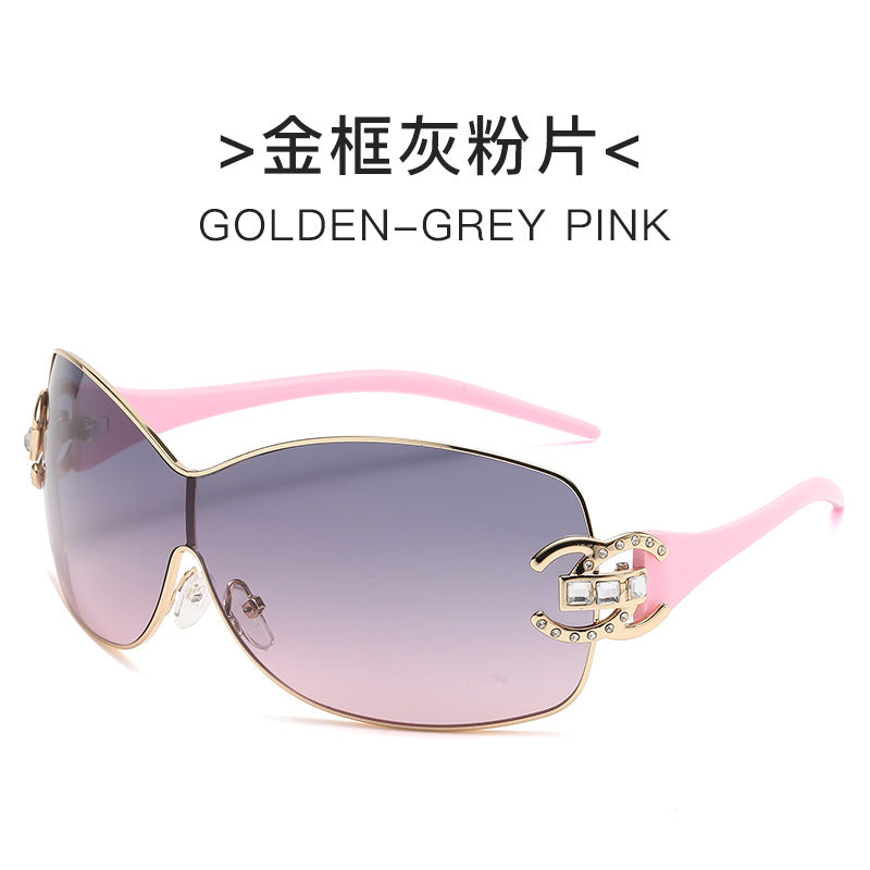 Women's fashion sunglasses with extravagant design and sparkling accents Bowlift