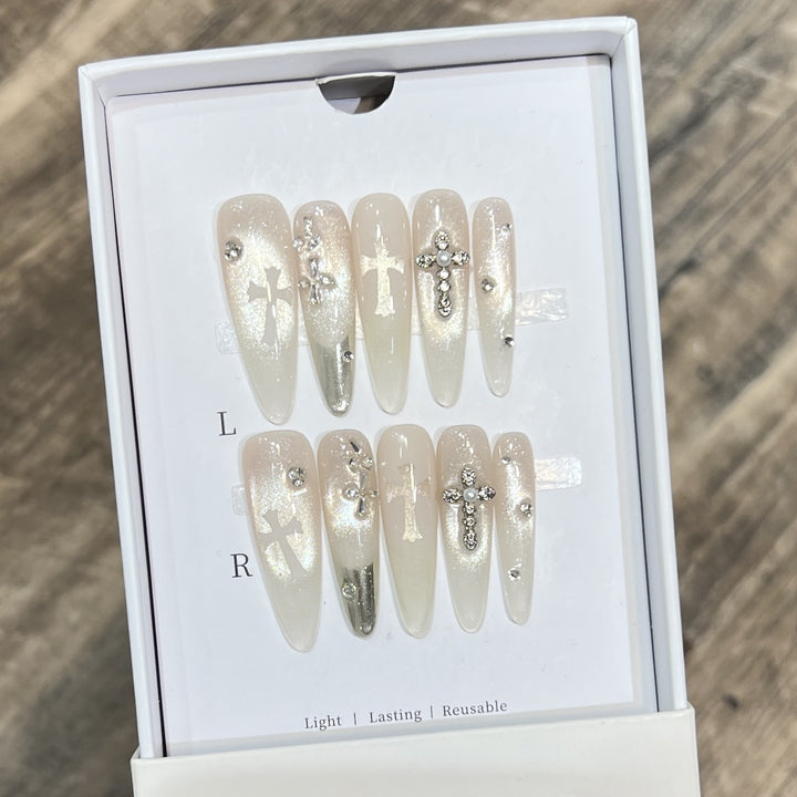 Elegant Decorative Press-On Nail Set with Rhinestone Cross Accents Bowlift