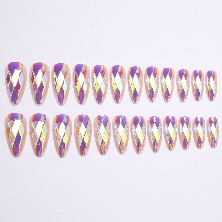Diamond-Shaped Press-On Nail Set Bowlift