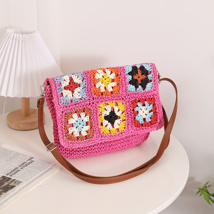 Fashionable shoulder bag with colorful crochet pattern Bowlift