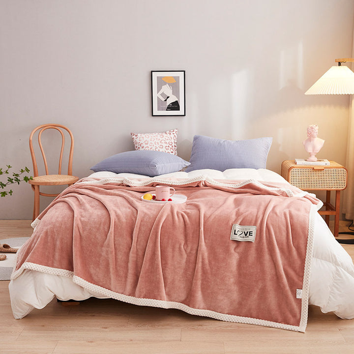 Women's Fluffy Cuddle Blanket with Playful Cloud Pattern Bowlift