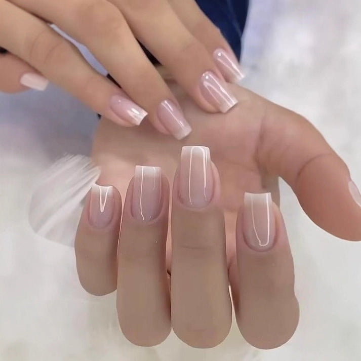 Elegant and Natural Nail Decoration Bowlift