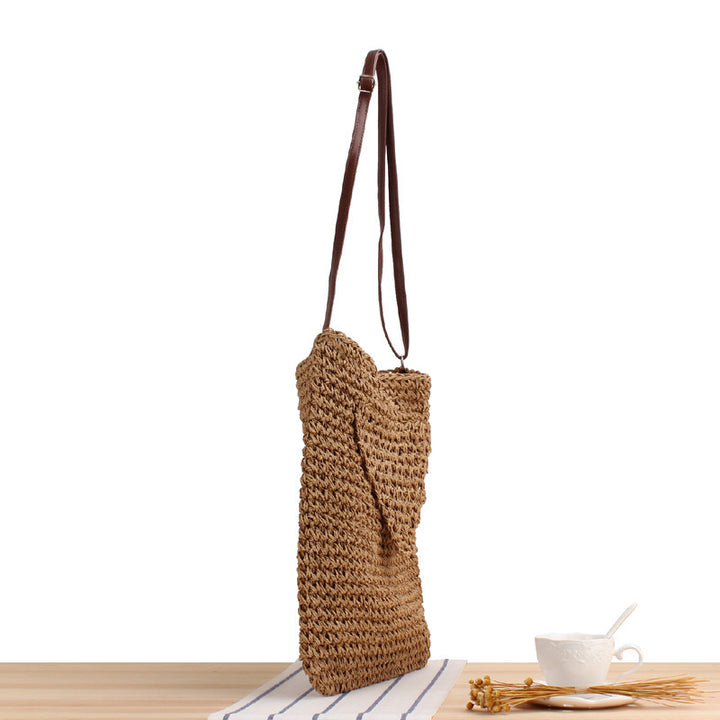 Handbag with Modern Macrame Structures Bowlift