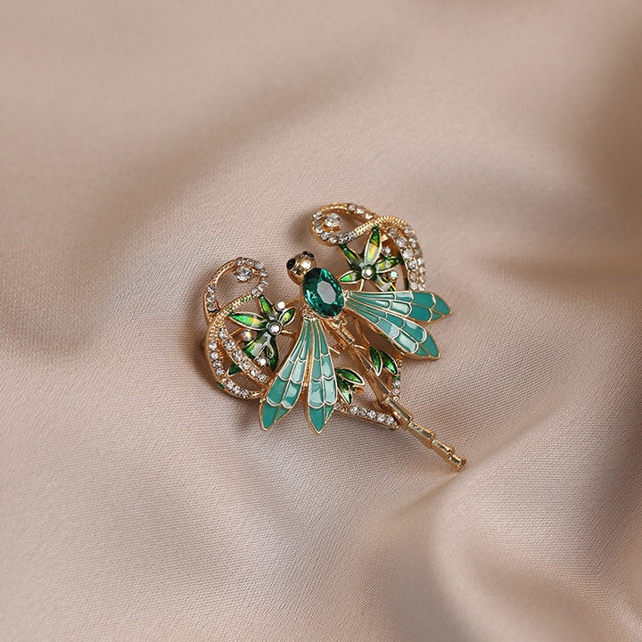 Exquisite Dragonfly Brooch with Sparkling Crystals Bowlift