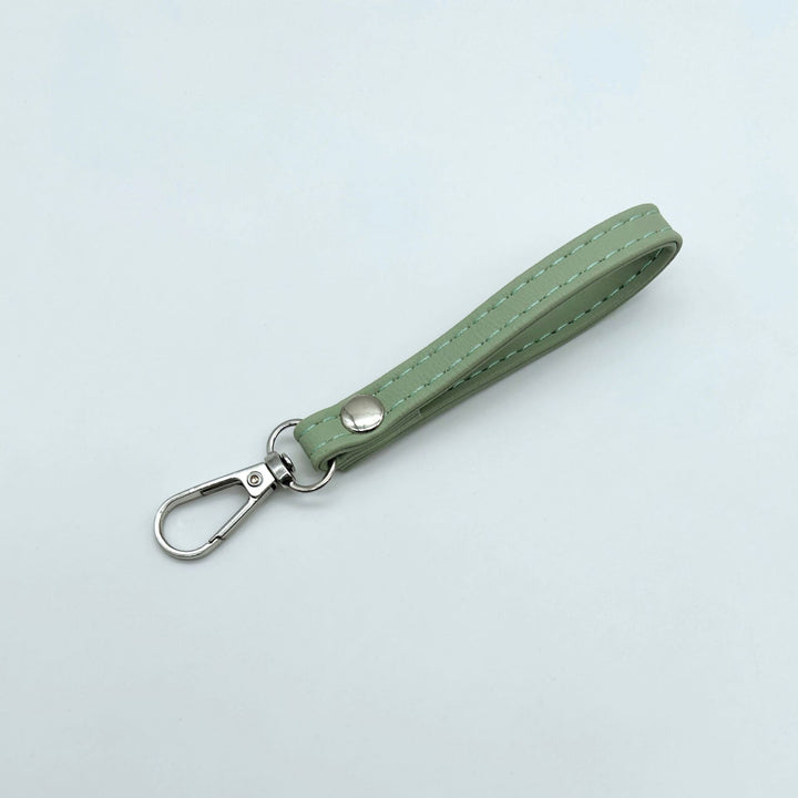 Classic Leather Keychain Bowlift