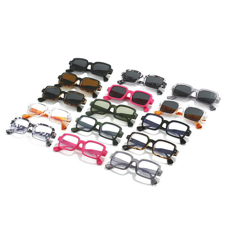 Ladies fashionable glasses in modern square design Bowlift