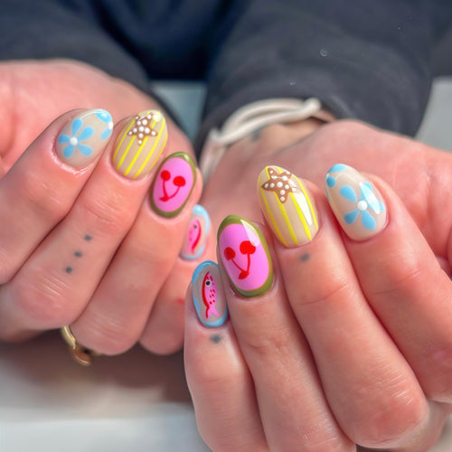 Artificial Nails in Creative Summer Design Bowlift