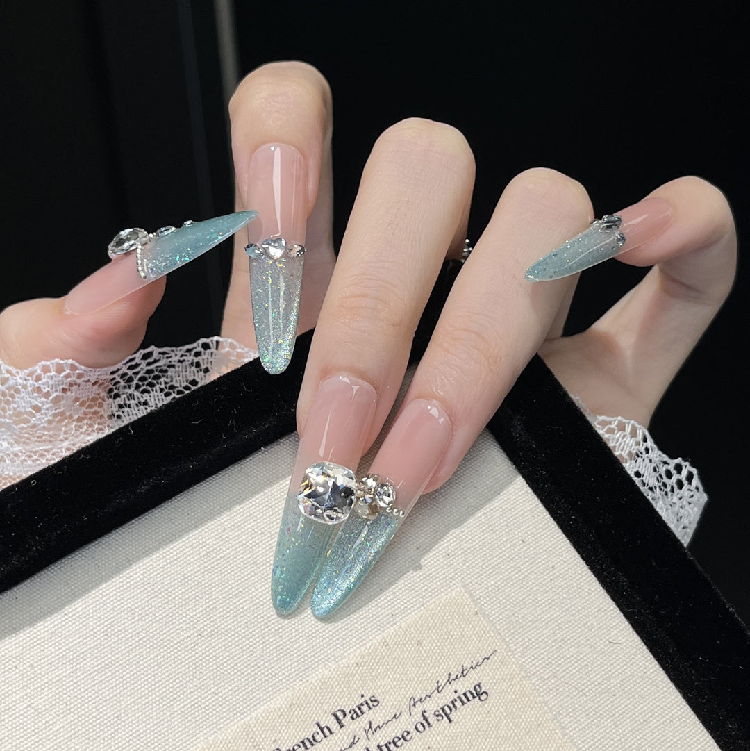 Glamorous Crystal-Embellished Stiletto Press-On Nail Extensions Bowlift