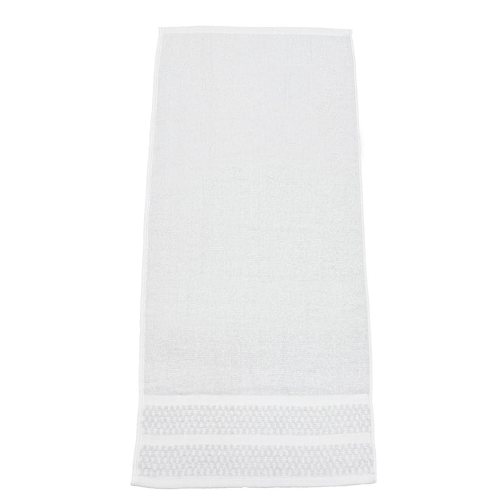 Elegant and Soft Bath Towel with Luxurious Border Bowlift