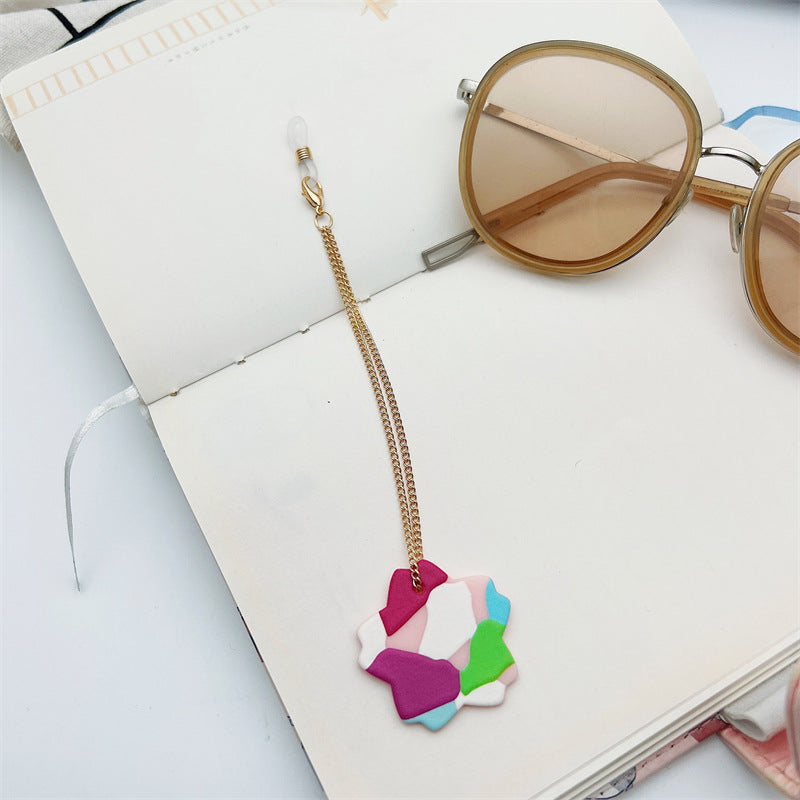 Heart-Designed Eyewear Chain Holder Bowlift